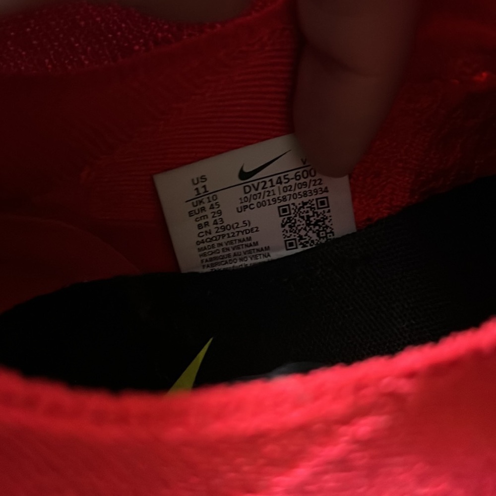 Nike React Slip-On Size 11 - image 5